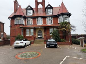 Photo 25- click for photo gallery